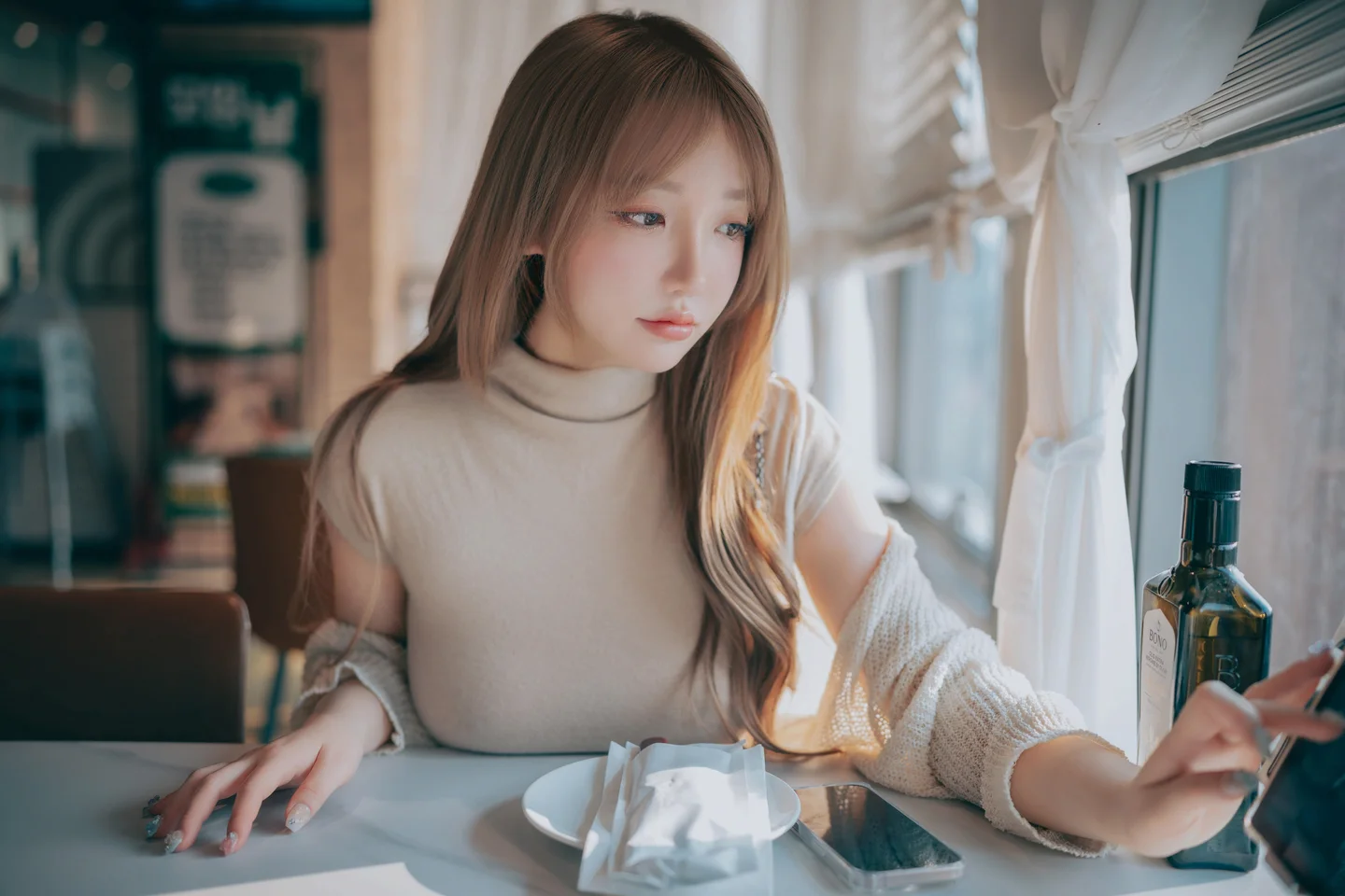 孙乐乐(Son Ye-Eun)-115 Happy Solo Birthday [251P-982MB] tg@simisebaisi 【丝足阁】046.webp